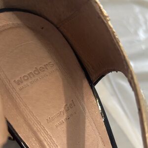 Wonders Gold Heels with Memory Gel
